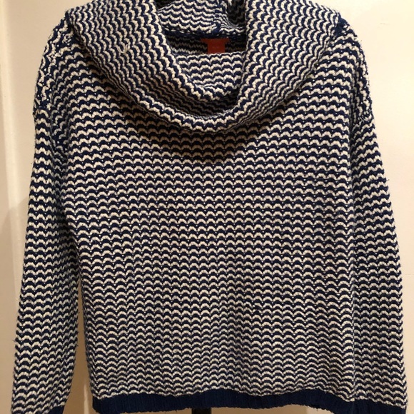 Joe Fresh turtle neck knit sweater - Picture 1 of 2